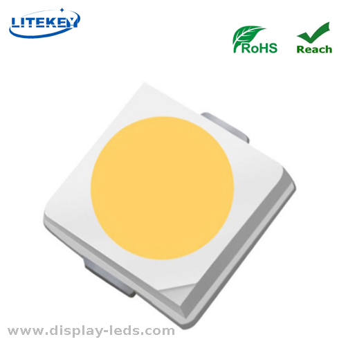 Cumple con ROHS Eficiencia de luz blanca 3030 SMD LED 2W 6V del fabricante experto en China